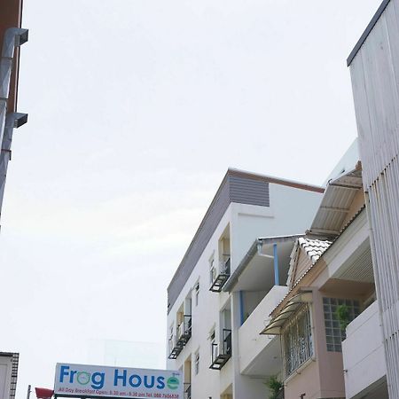 Frog House Bed & Breakfast - Adults Only Patong Esterno foto